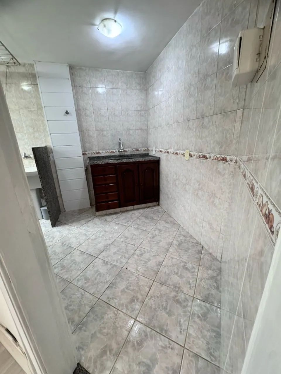 Vendo apto com 2 quartos no Condomínio Espigão no Edifício Costa do Sol - Riocentro - Foto 12