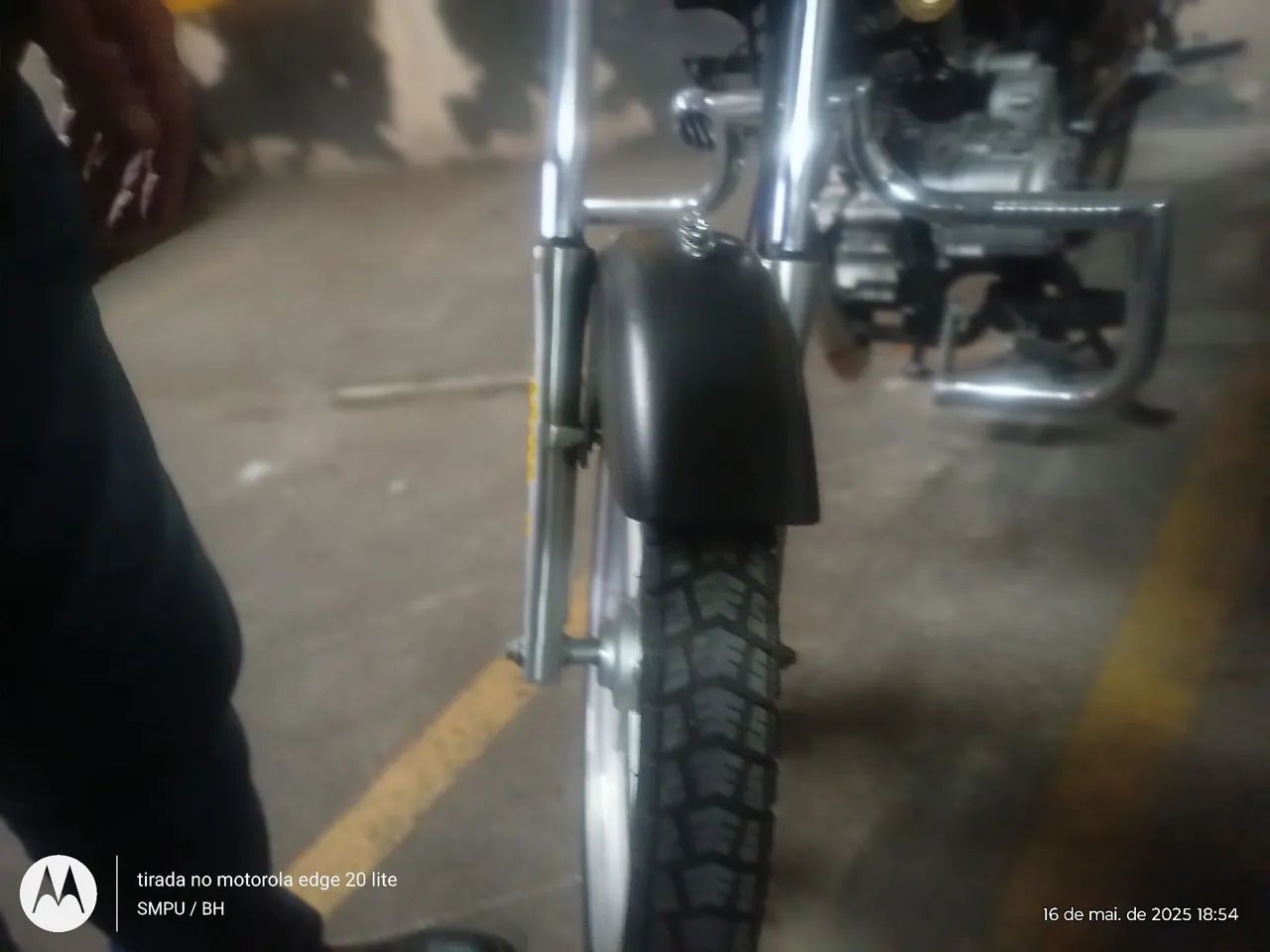 Moto de fino trato - Foto 4