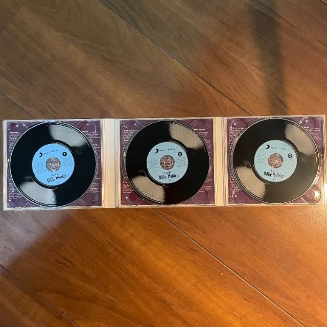 Billie Holiday - The Real... Billie Holiday (Box 3 CDs Originais) - Foto 2