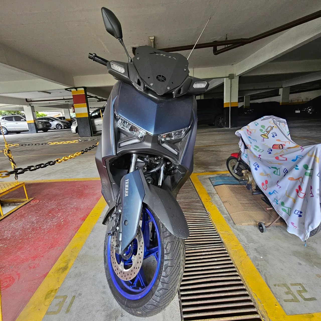 XMAX 24/25 ABS Connected