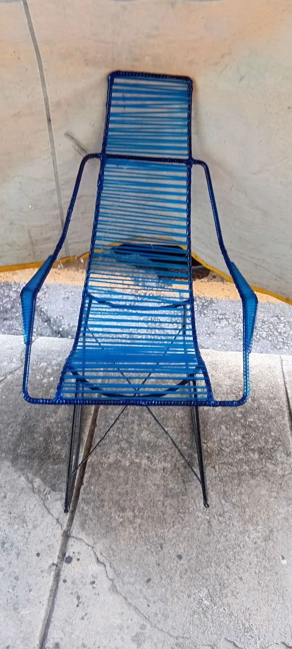 Cadeira de balanço confortável.