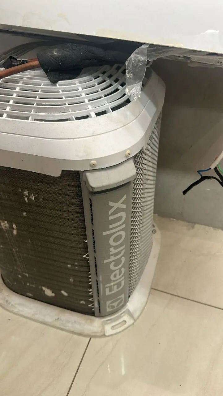 Ar condicionado eletrolux 9000btus - Foto 3
