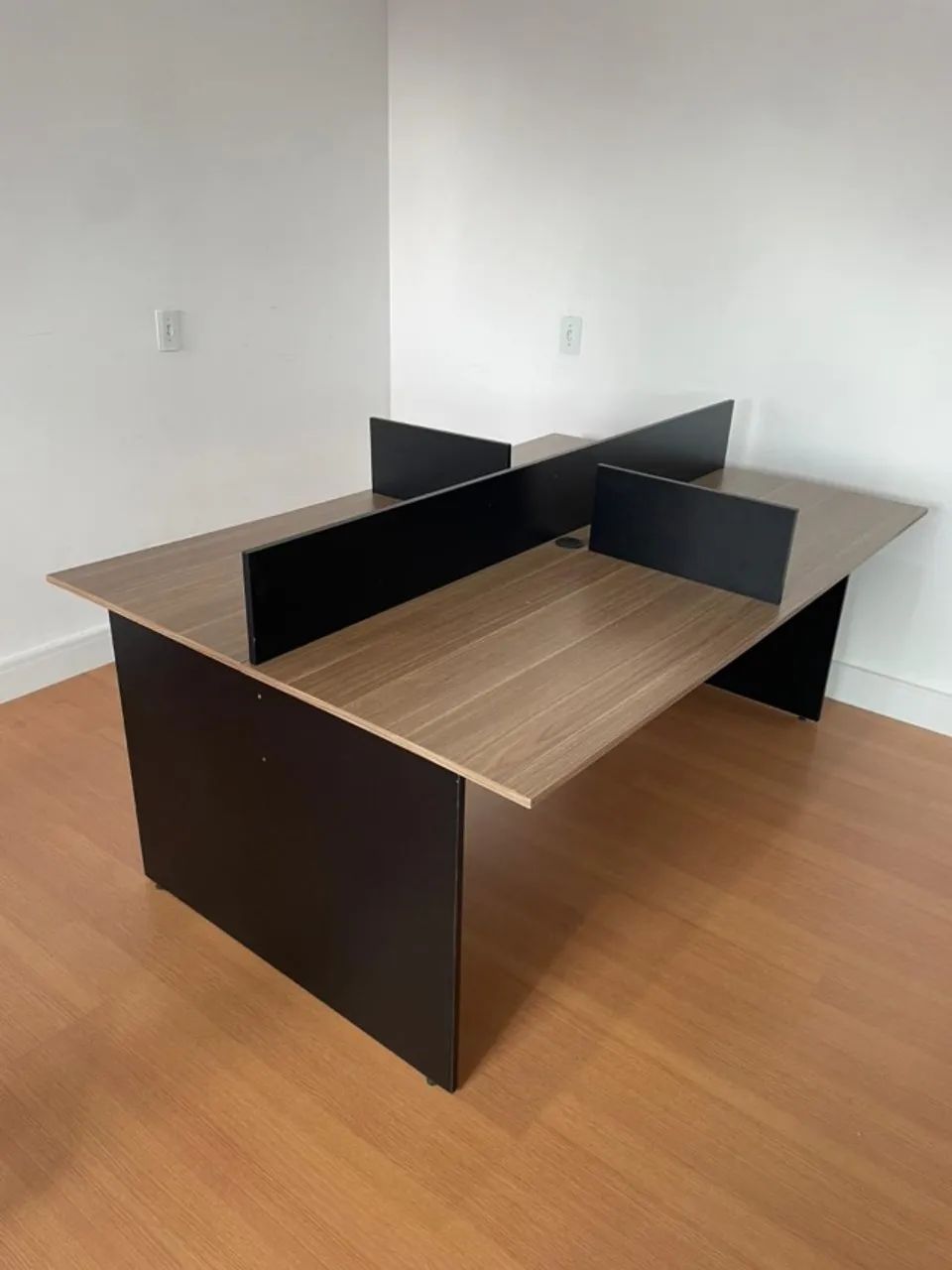 Mesa de Escritório Grande - Semi Nova - Foto 2