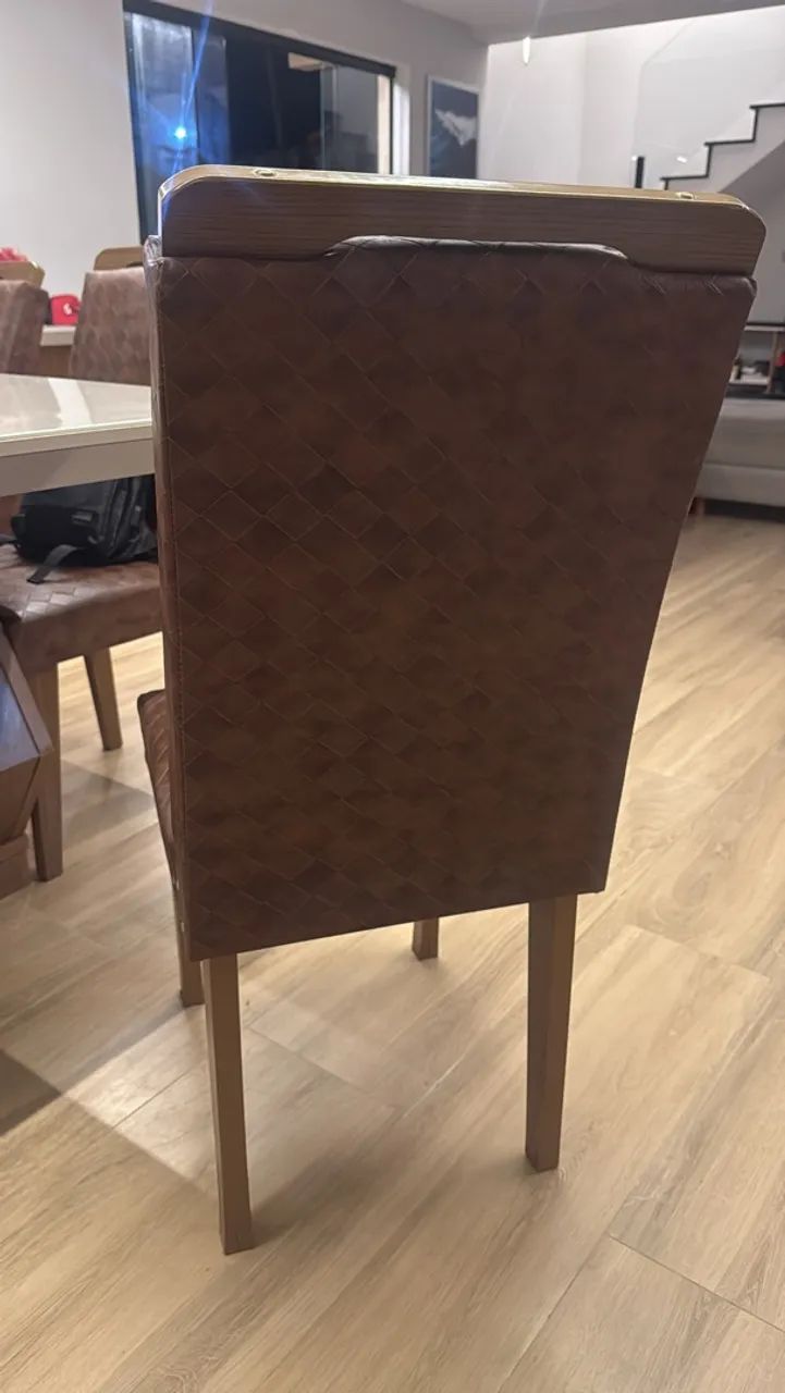 Vendo cadeiras para mesa jantar - Foto 4