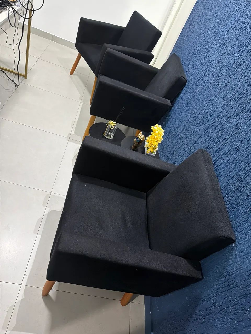 3 poltronas de recepção  - Foto 2