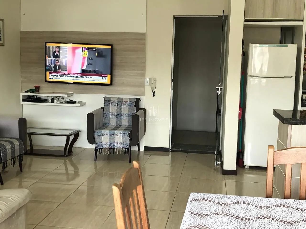 Apartamento para Aluguel Anual no Centro de Garopaba - Foto 2