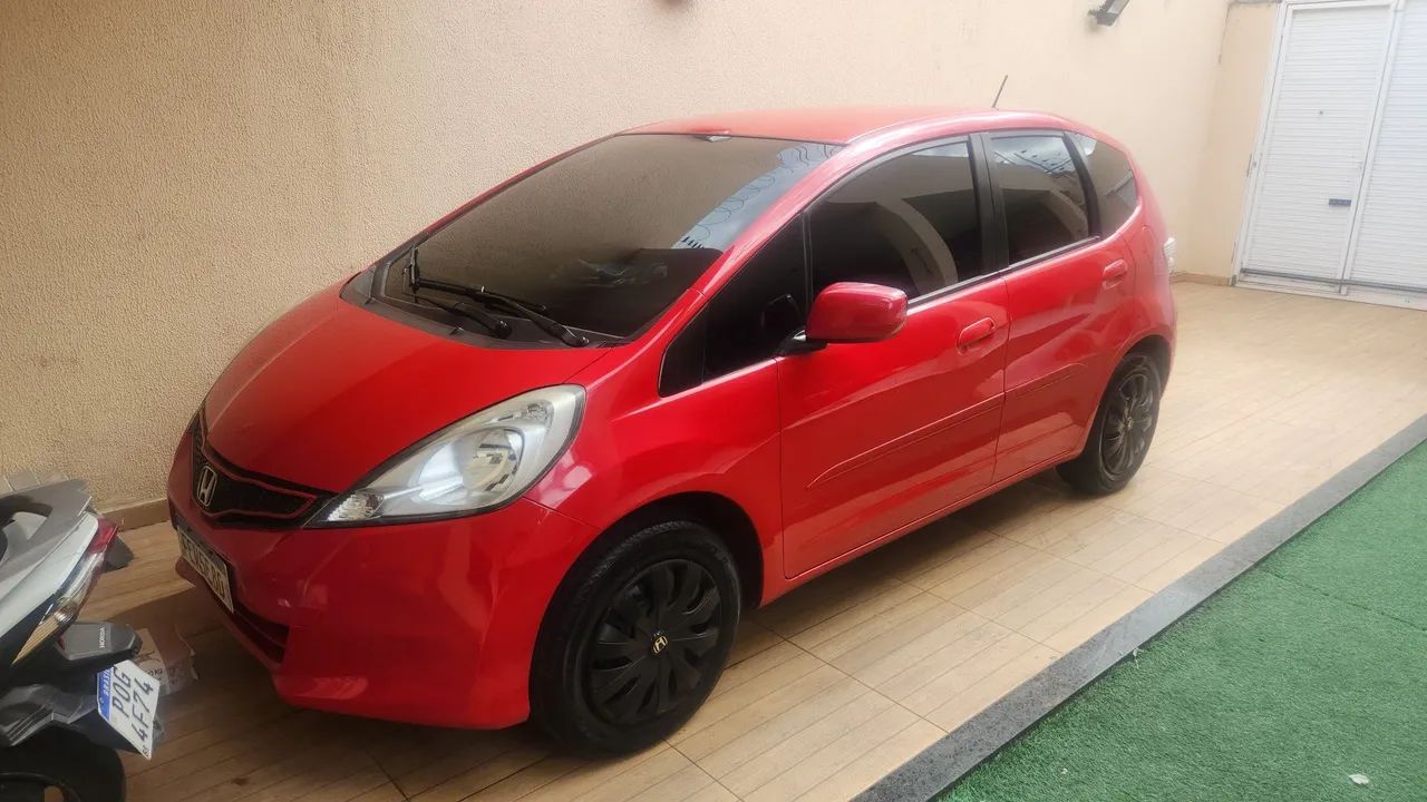 Honda Fit DX 1.4 16V FLEX 2013