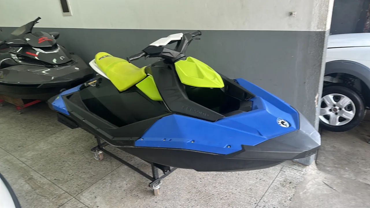 Jet ski Sea doo Spark 90hp (BRP)
