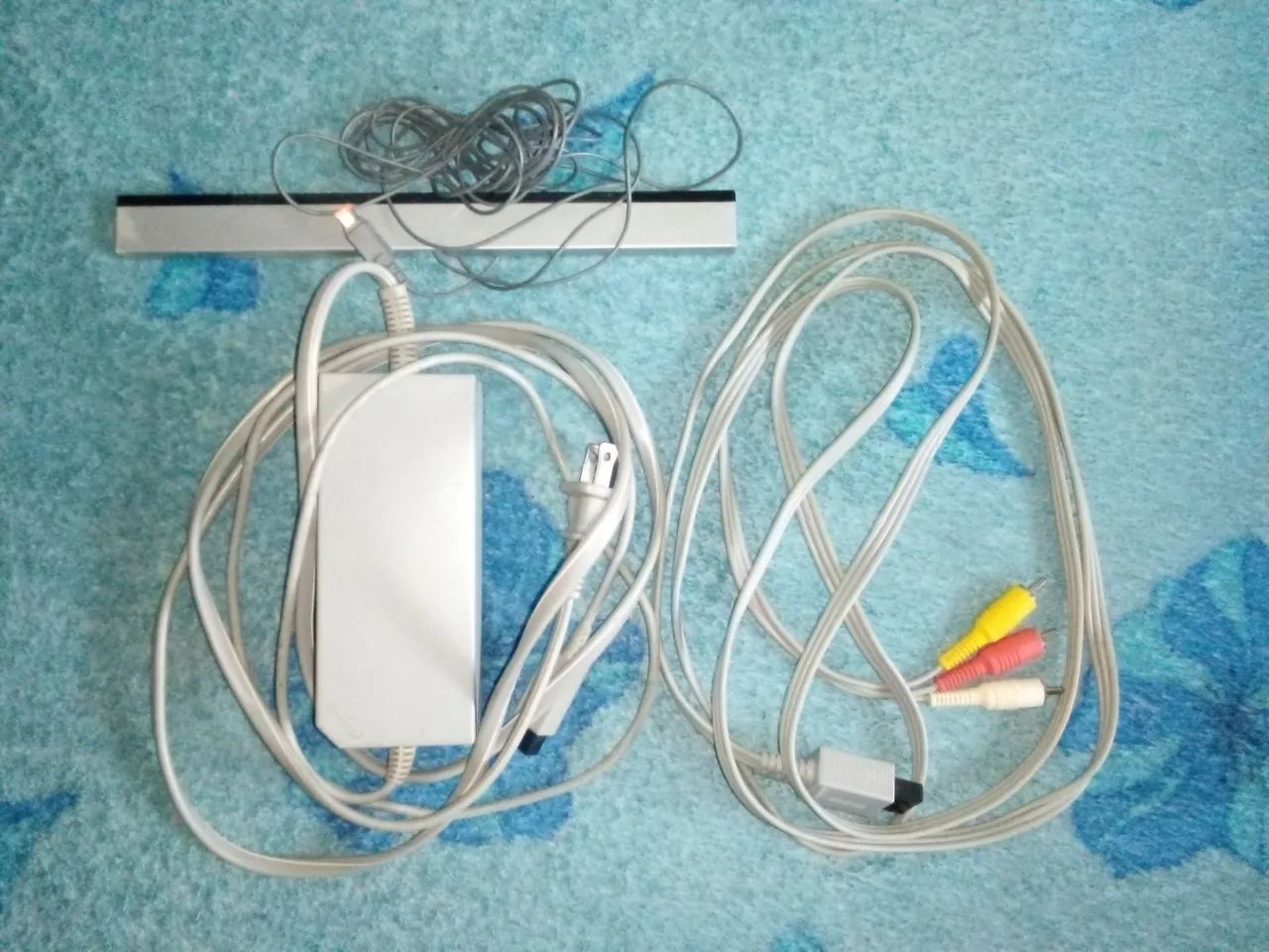 Nintendo Wii com Fonte,Cabos e Controle  - Foto 4