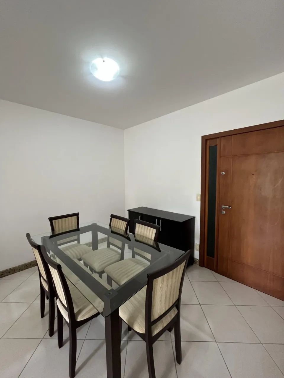 Apt mobiliado com quarto reversível - Foto 4