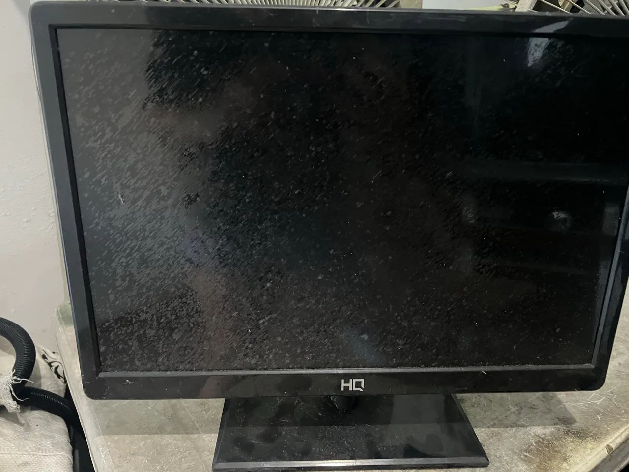 Monitor com avaria na tela