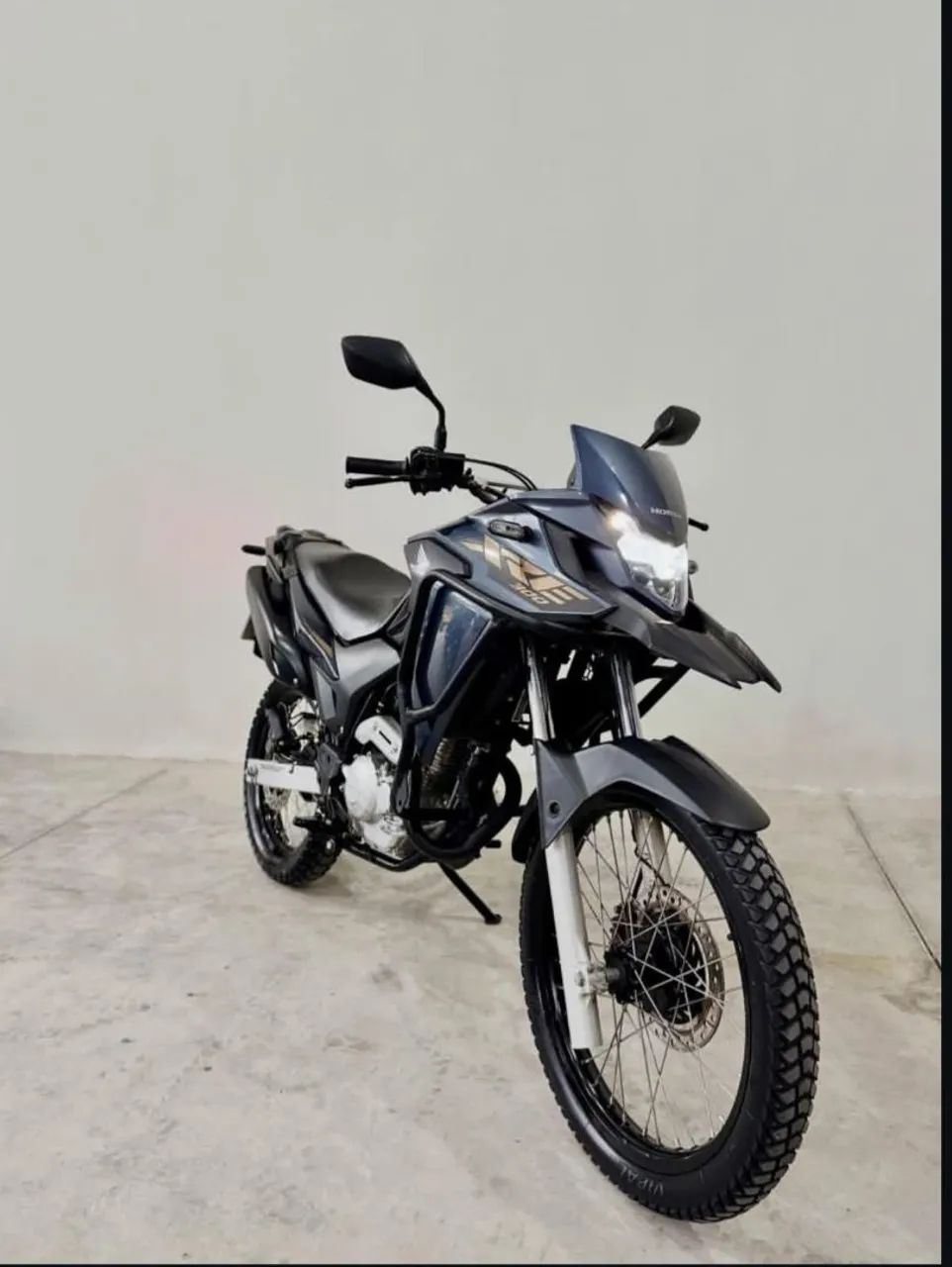 XRE 300 