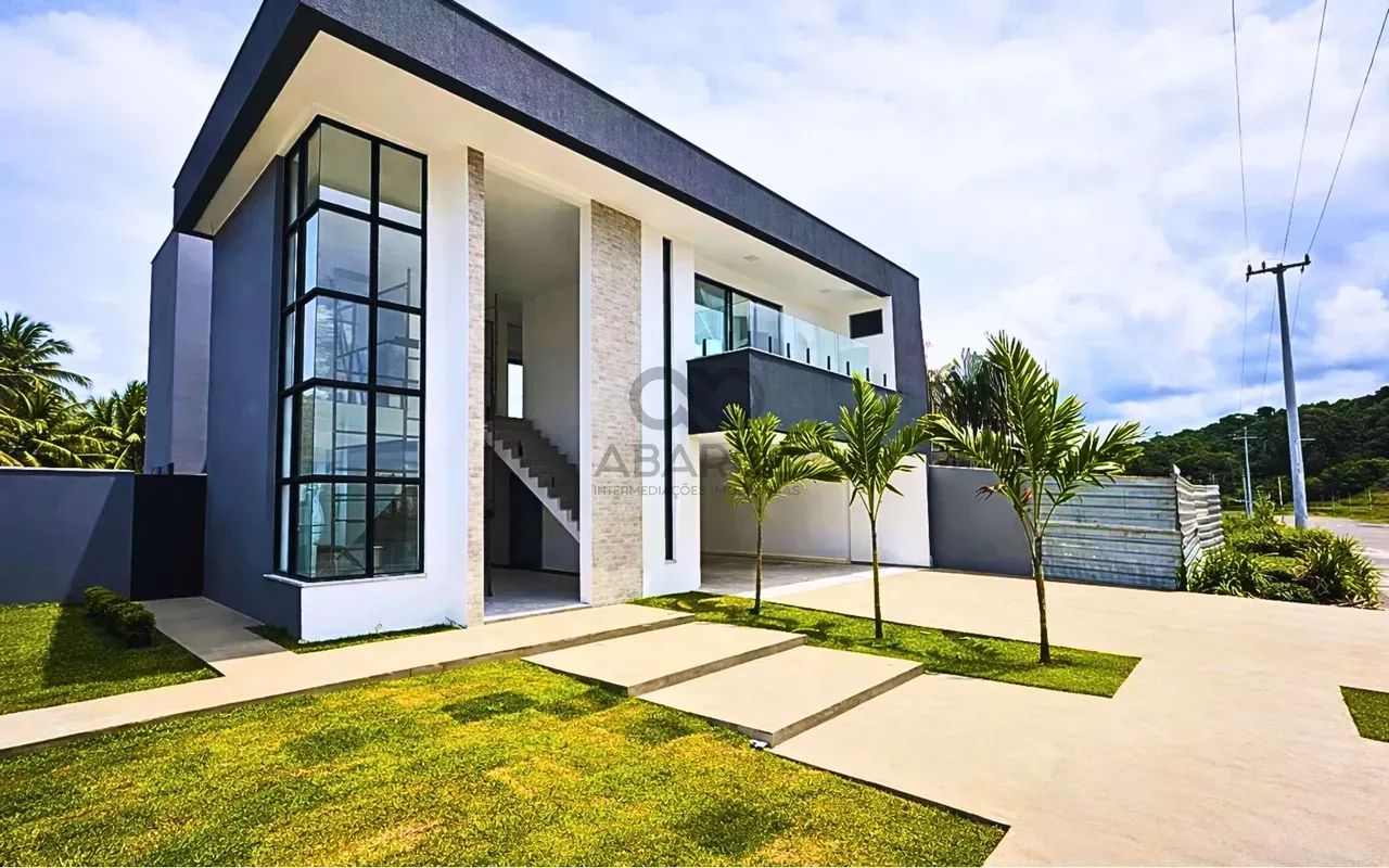 CASA RESIDENCIAL 4 SUÍTES - CURURUPE - ILHÉUS/BA