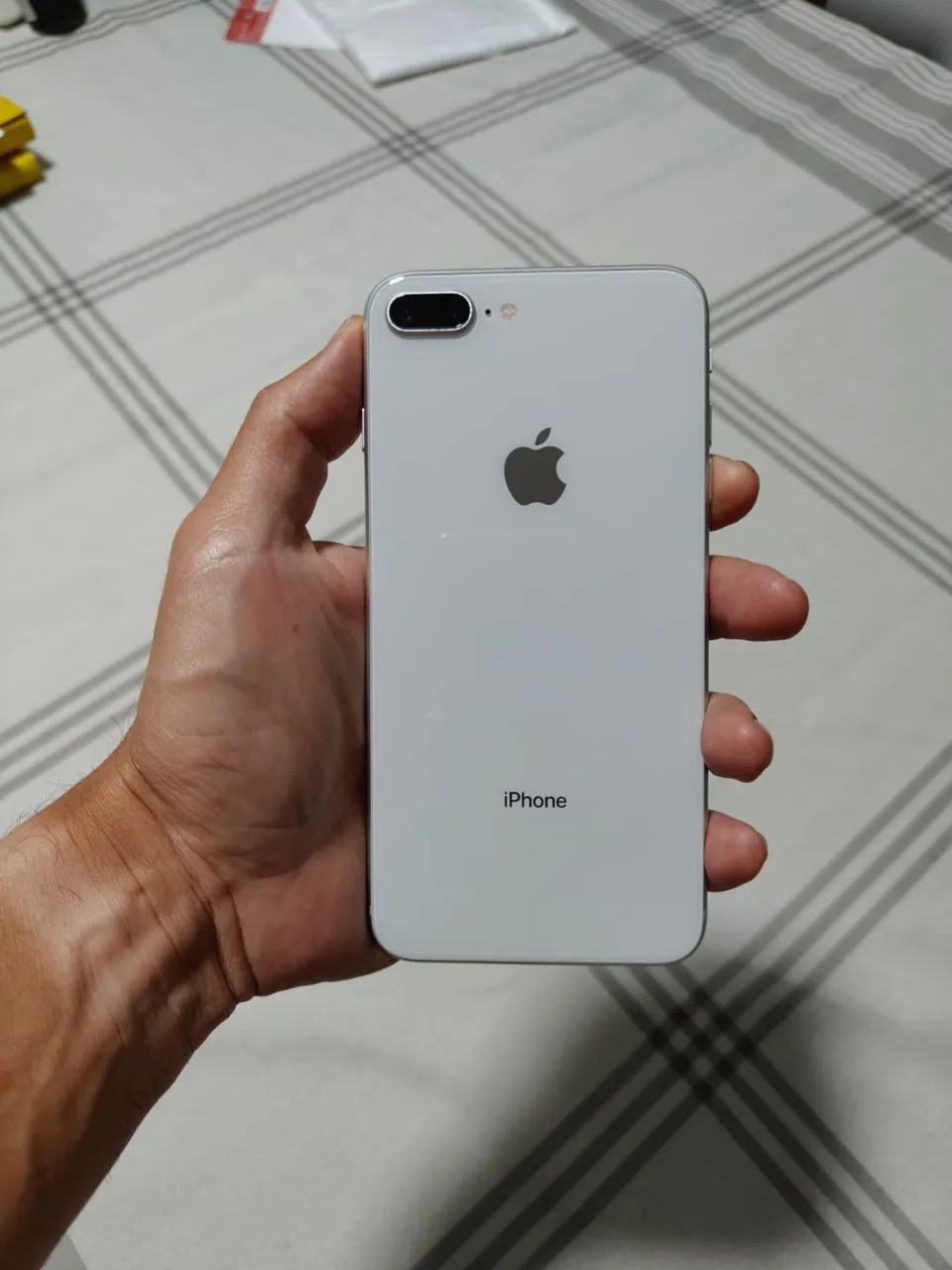 iPhone 8 PLUS - 256GB - Celulares e Smartphones - Jabotiana