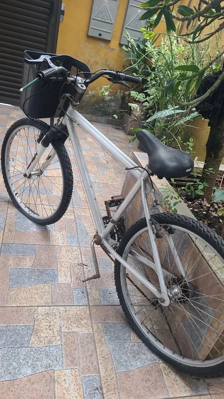 Bicicleta de alumínio 