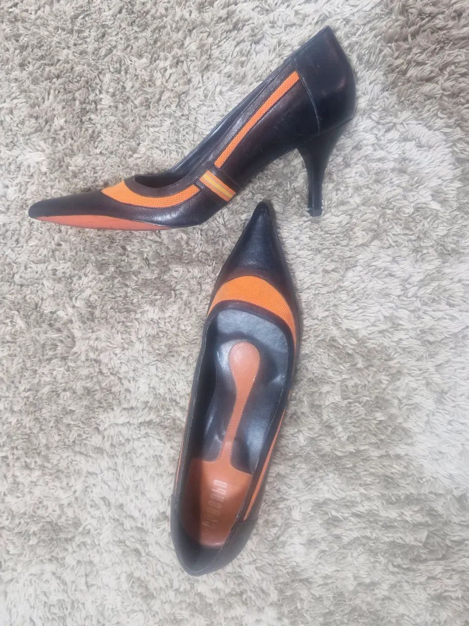 Bora e sapatos femininos em couro - Foto 3