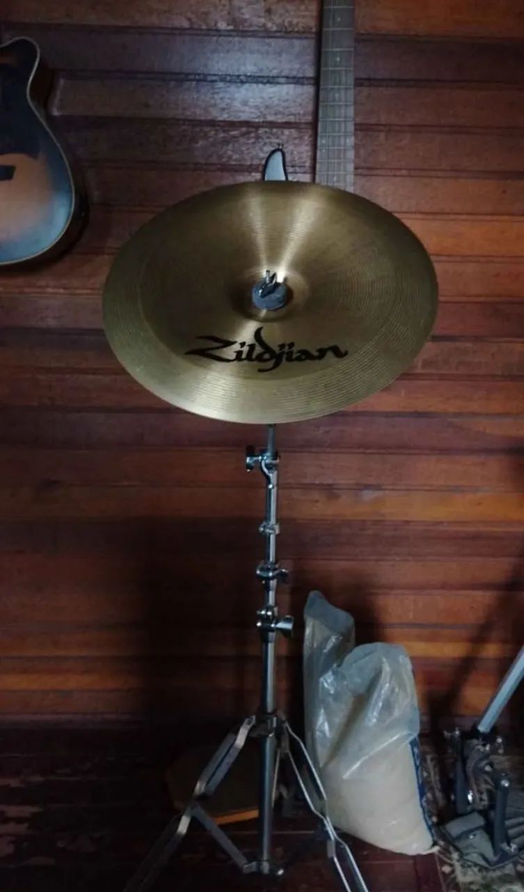 Prato Zildjian 16 polegadas  - Foto 3