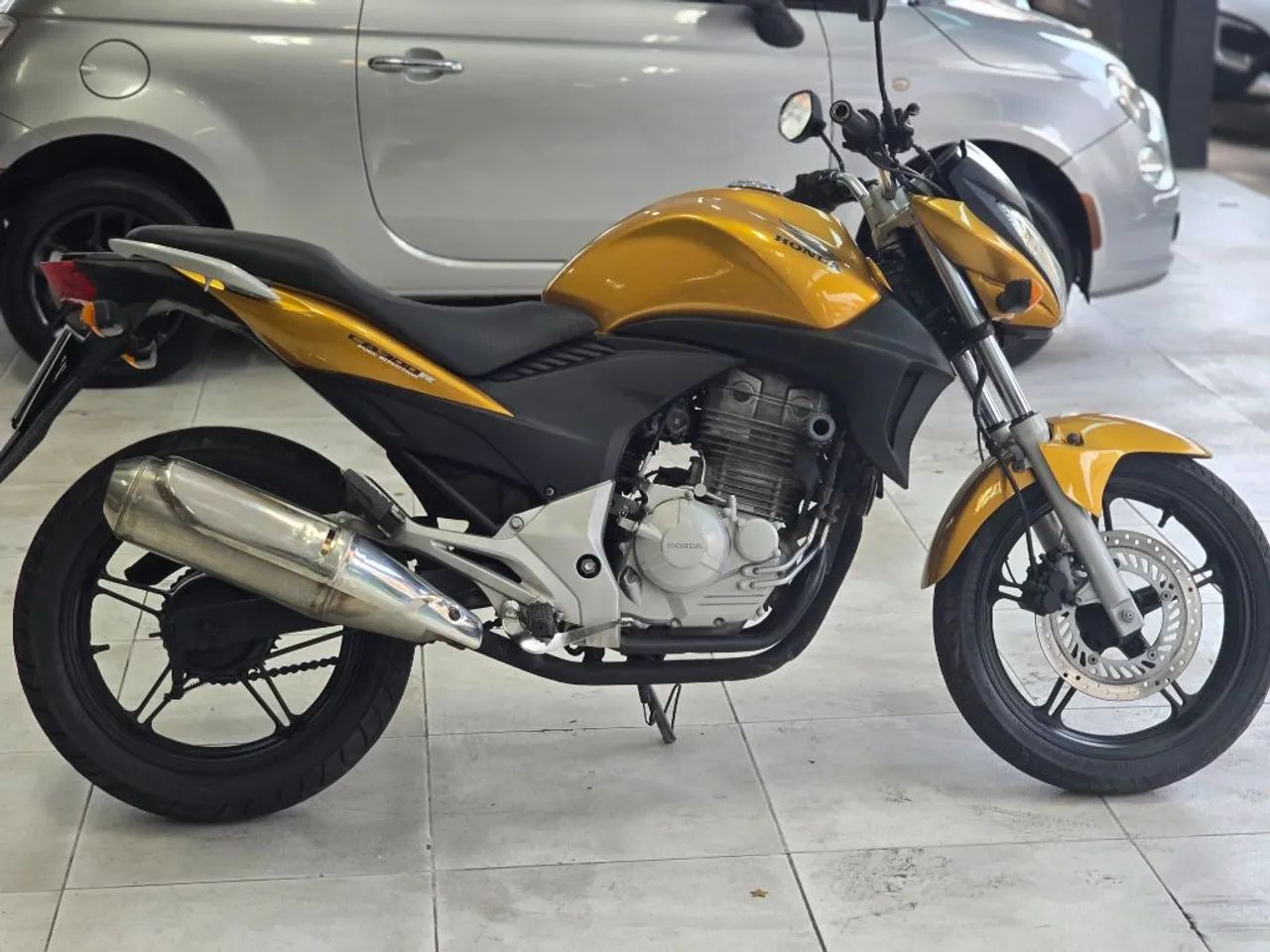 Vendo Cb 300R 2011/2011 - Foto 5