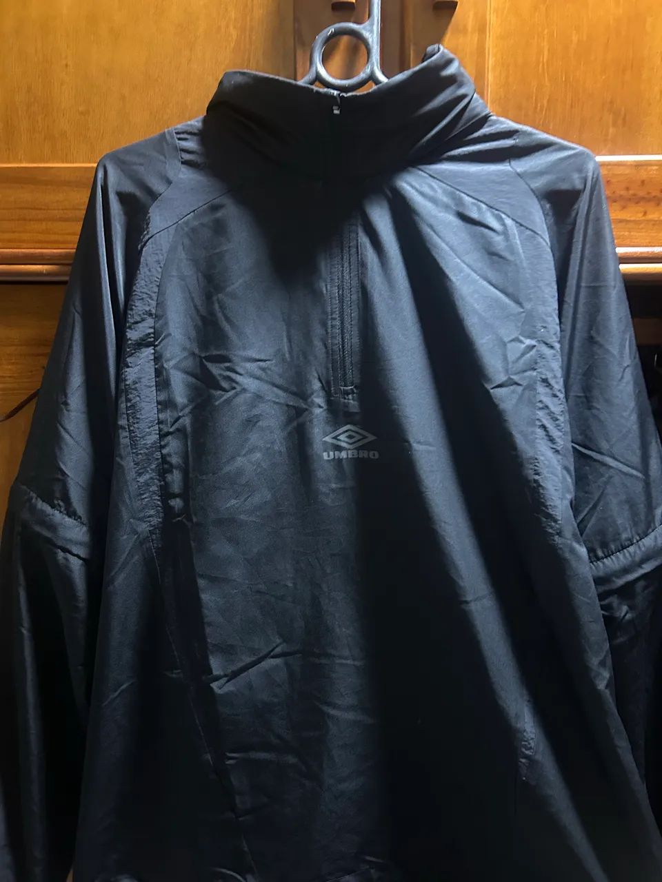 JAQUETA UMBRO ZIP OFF SLEEVE WIND - Foto 2