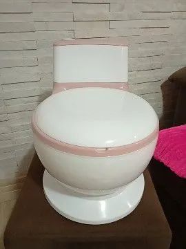 Vendo troninho - Foto 2