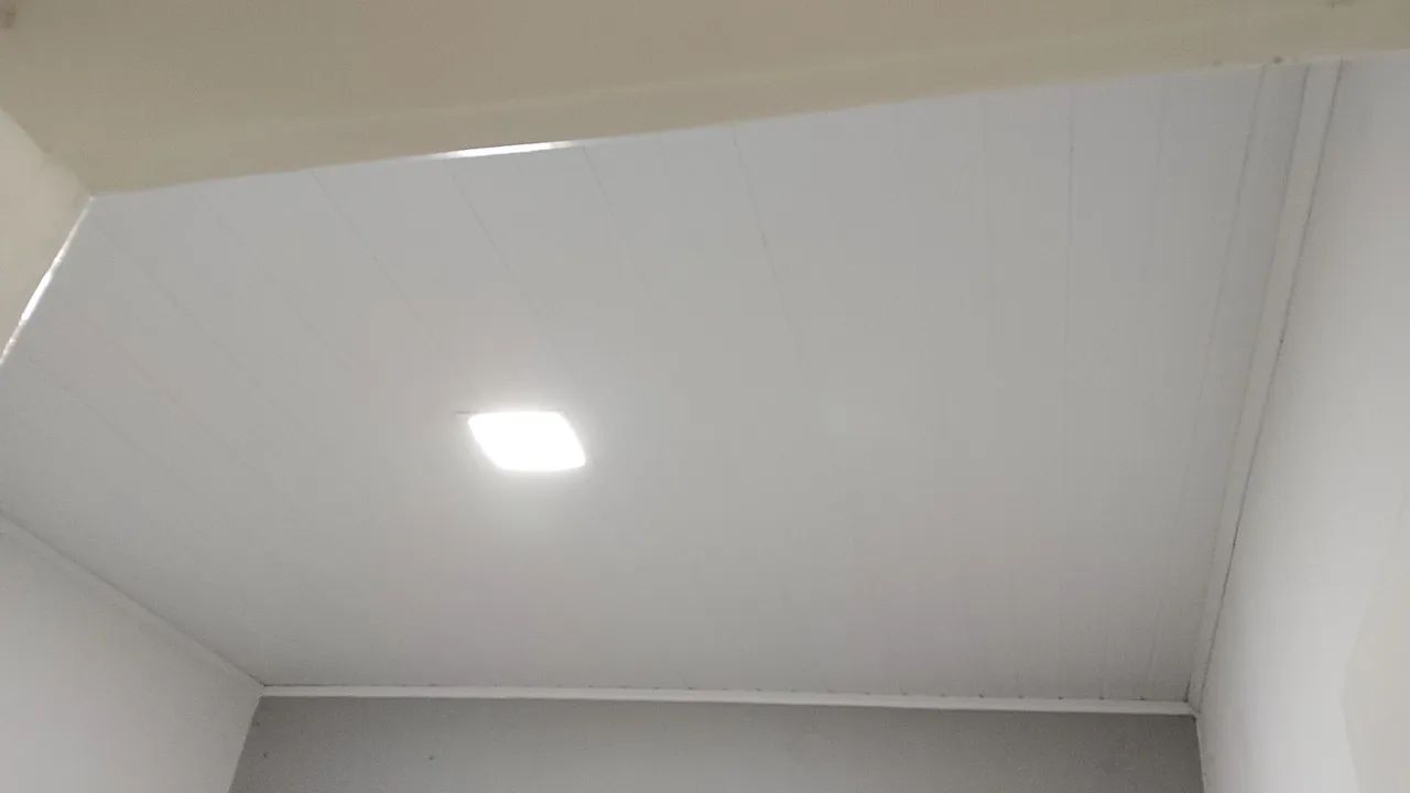 Reformar e instalação de forro PVC  - Foto 2