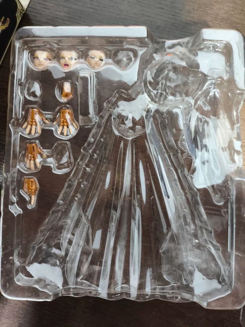 Cloth Myth Saga Metal club com caixa bandai - Foto 4