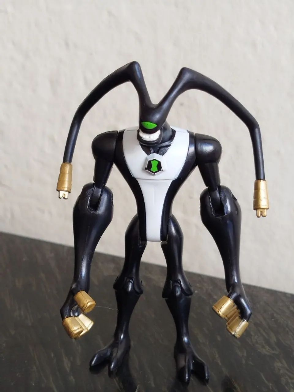 Boneco Feedback original Bandai - Ben 10