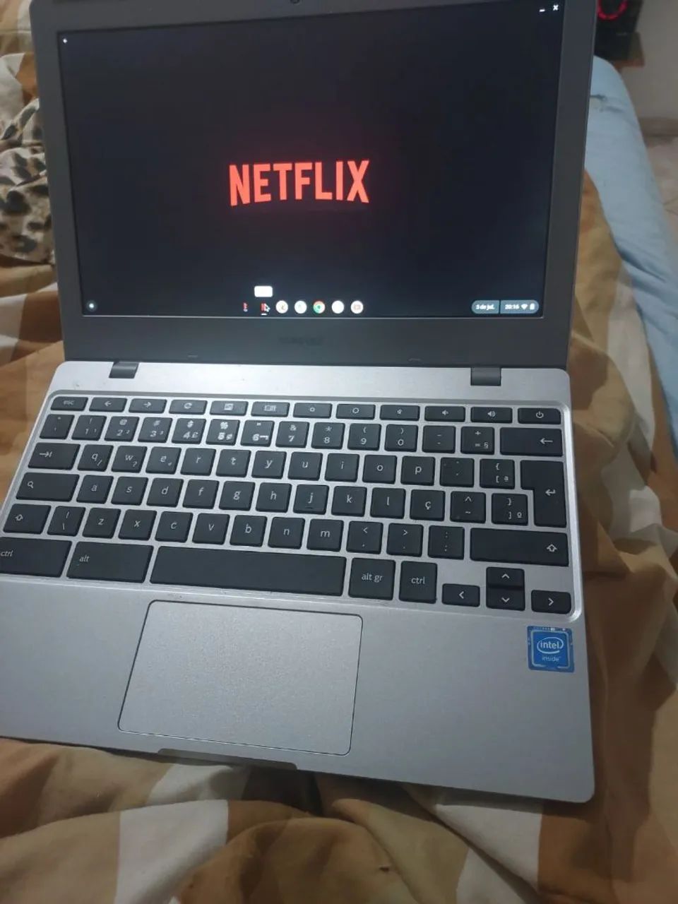 VENDO CHROMEBOOK SAMSUNG... TOP - Foto 2