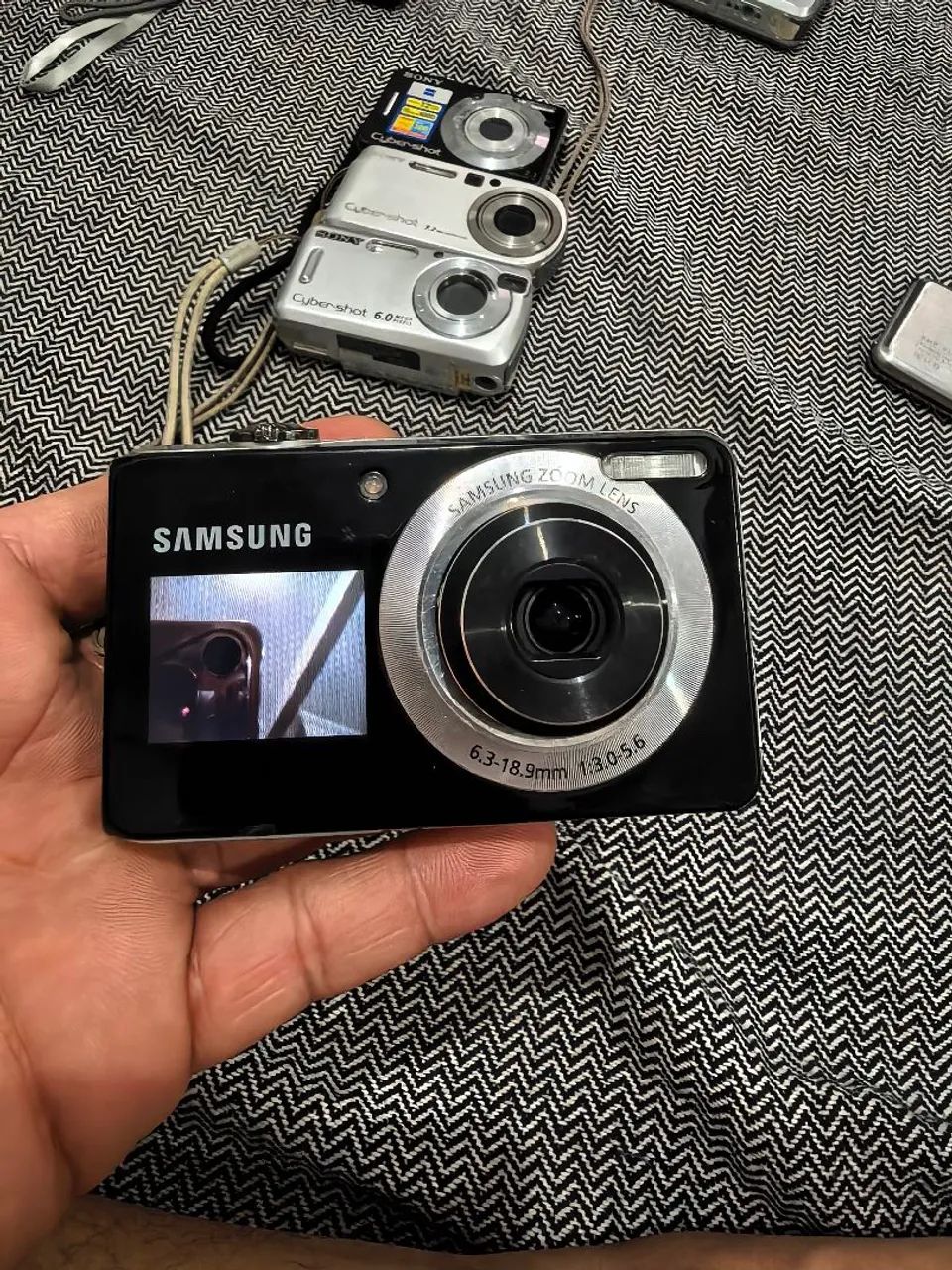 Samsung PL100