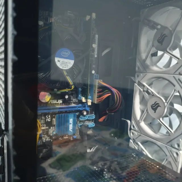 CPU Asus Core i5 / 8GB / SSD 120GB - Foto 2