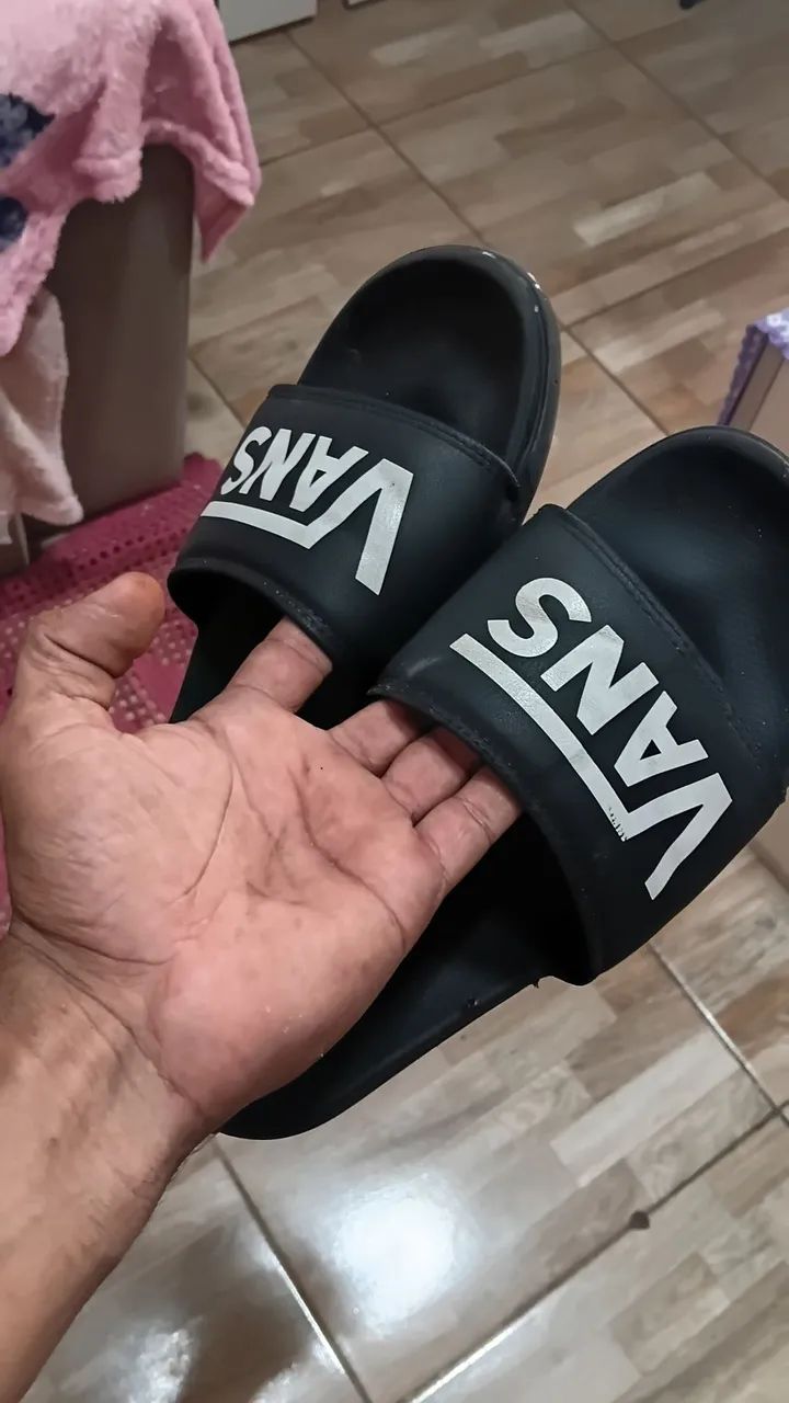 Chinelo vans