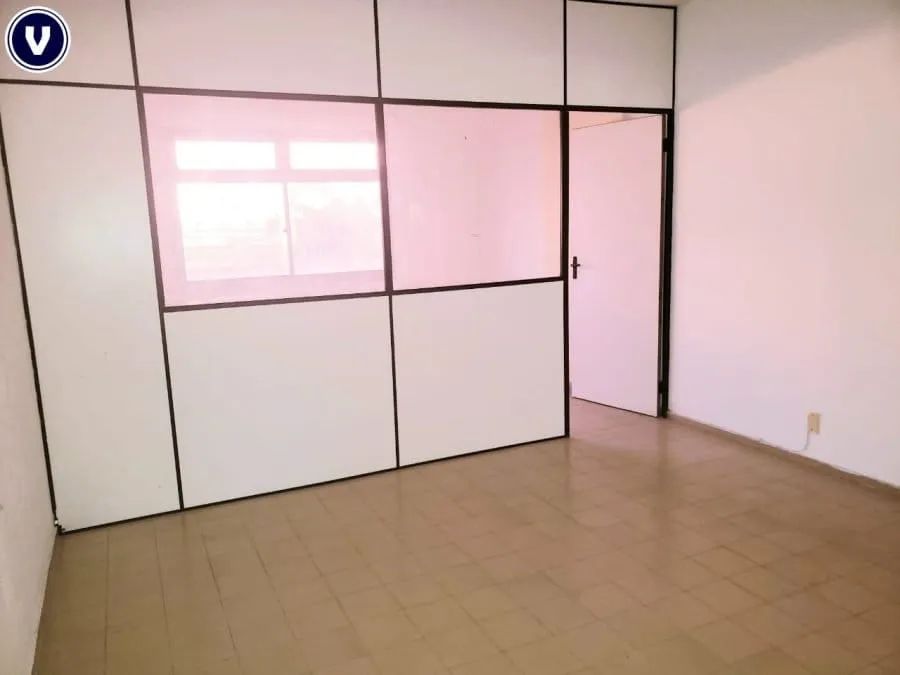 VERAS VENDE SALA COMERCIAL NA AV AGUANAMBI - FÁTIMA - Foto 2