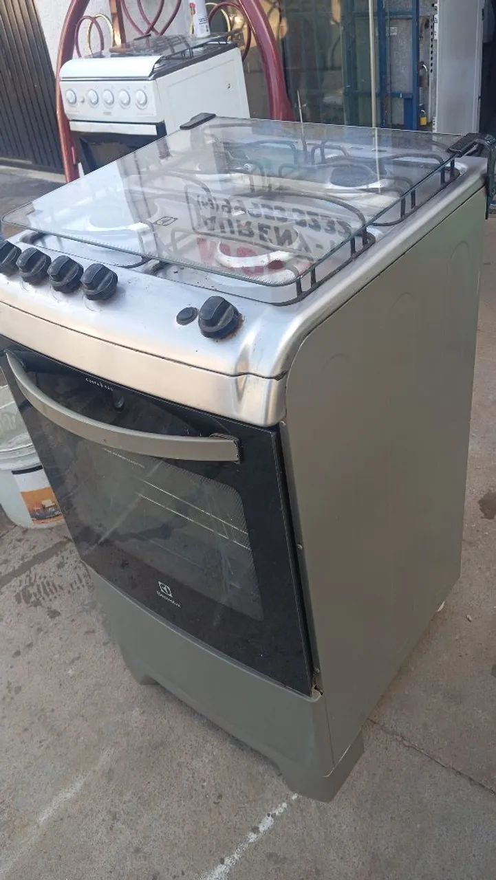 Fogão 4 bocas em ótimo funcionamento  - Foto 4