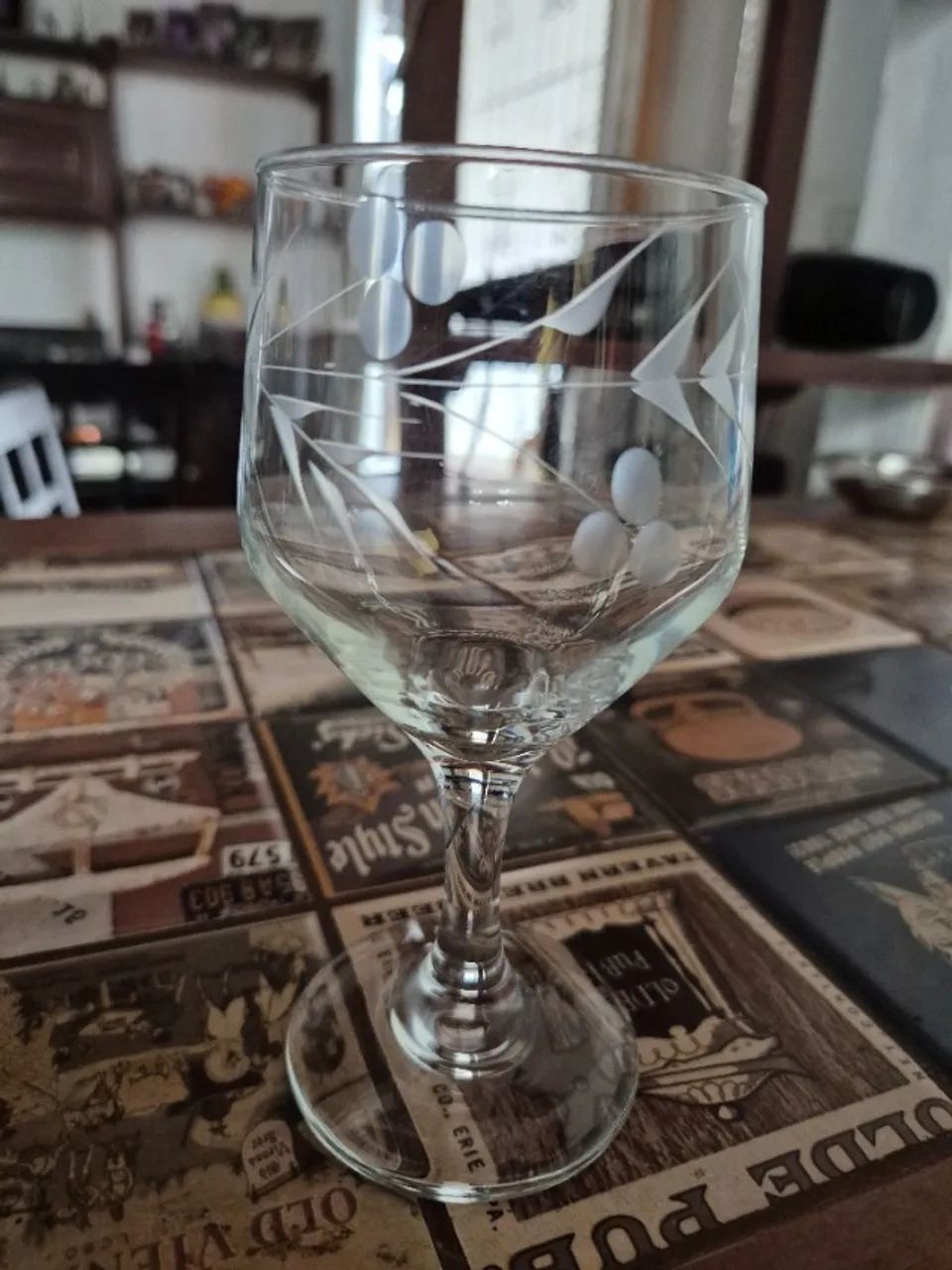 Kit 2 taças antigas para vinho - Foto 3
