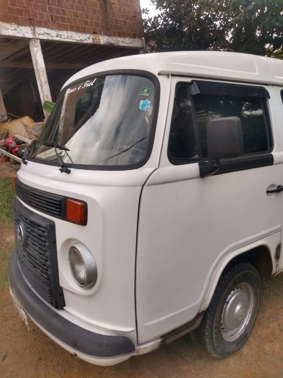 Vendo combi 2008 boa pra trabalhar      