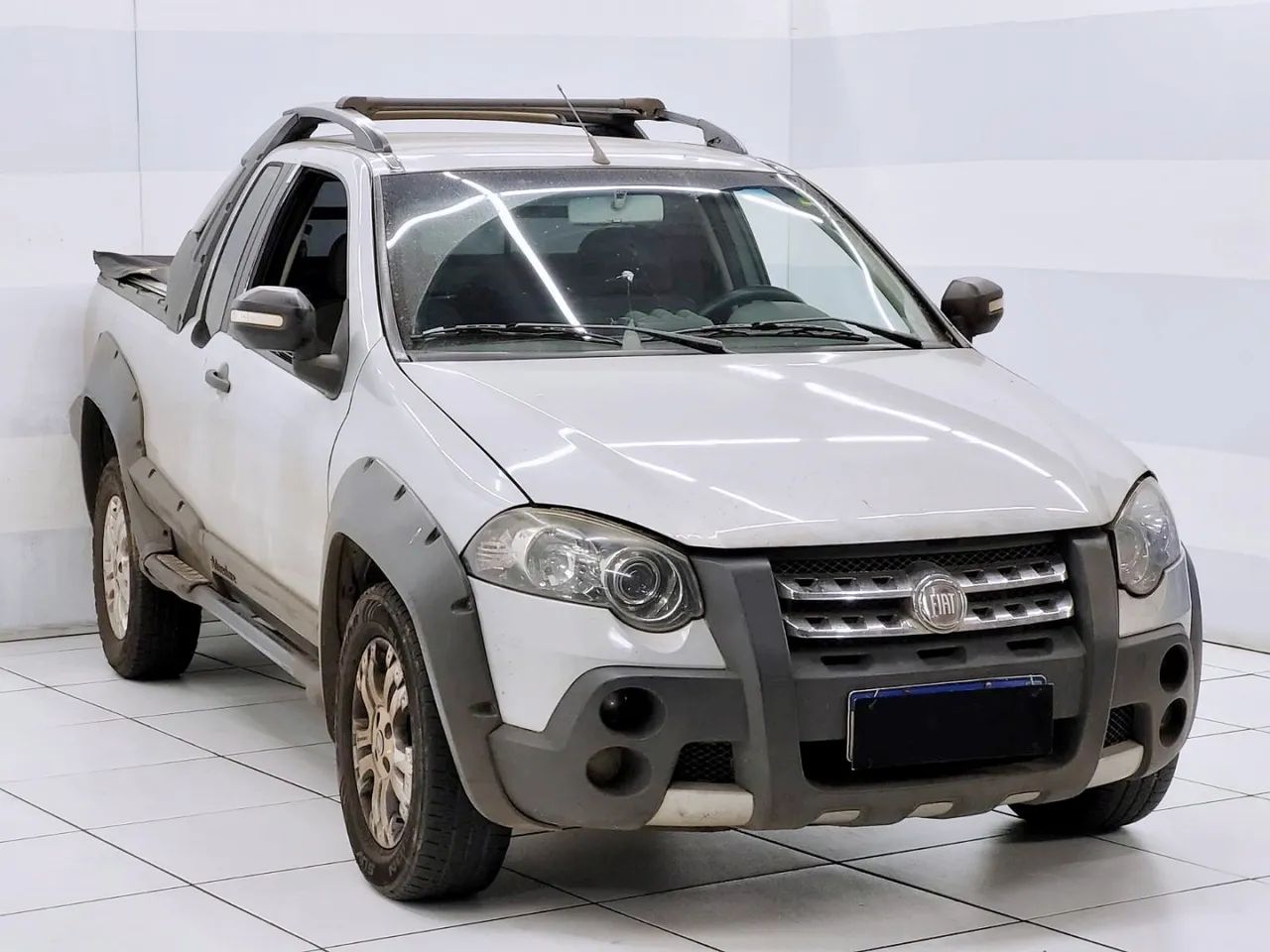 Fiat Strada Adv. Ext./ Ext.1.8 Locker Flex CE 2011 - Foto 4