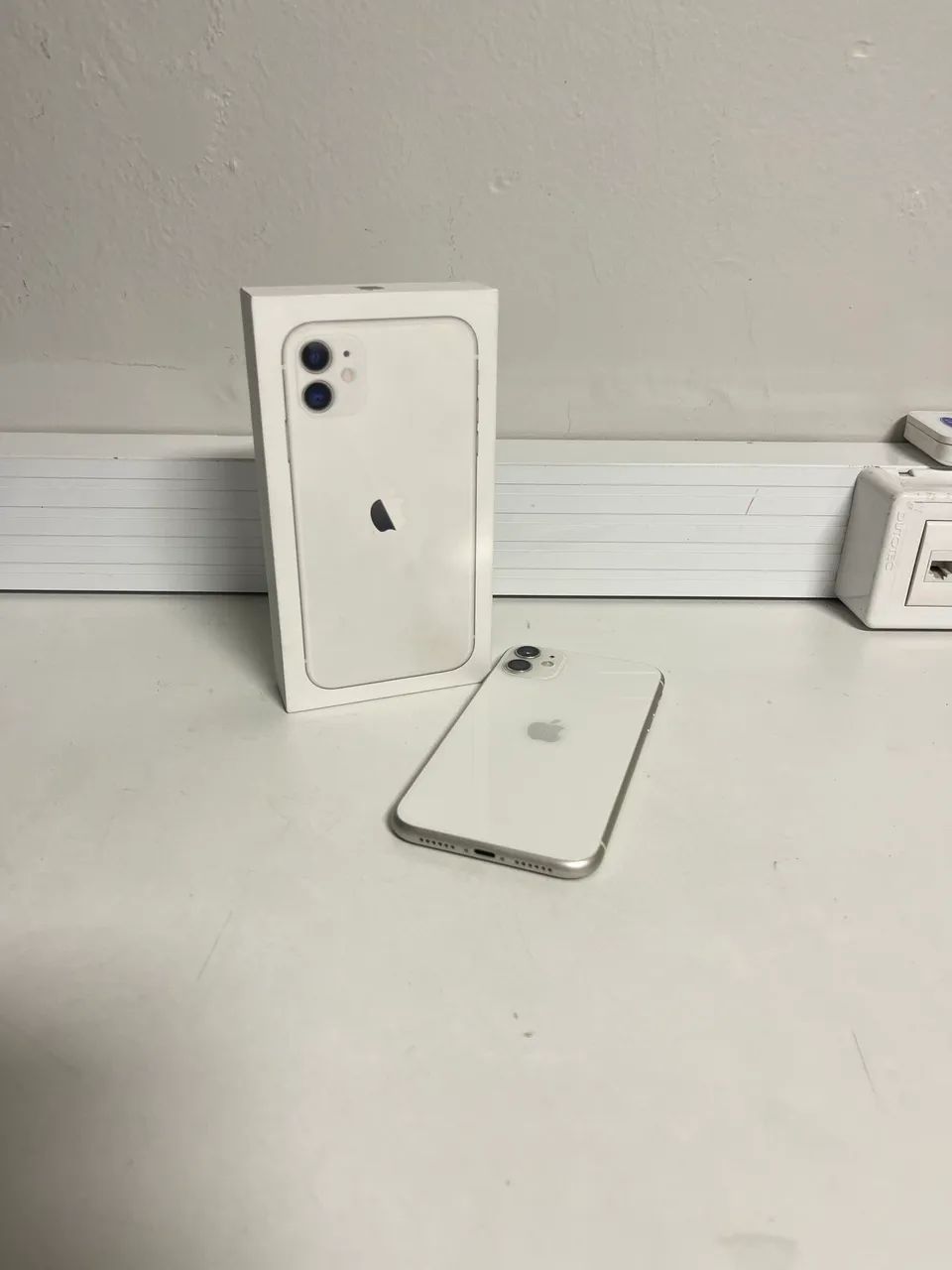 iPhone 11 64 gb 
