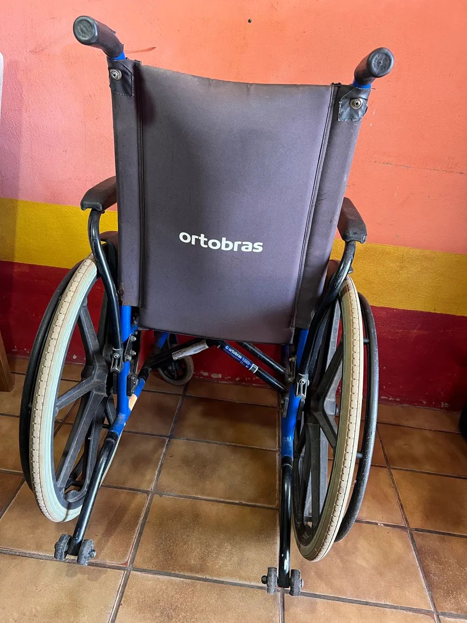 Cadeira de Rodas - Foto 3