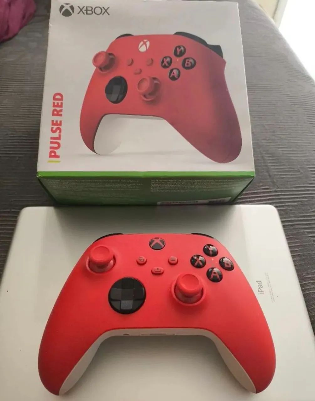 Controle Xbox Pulse Red (Estado de Zero)