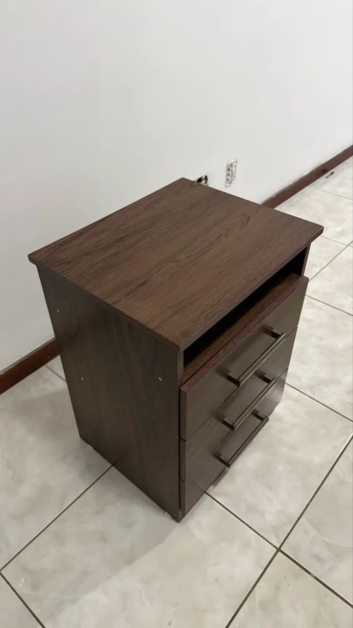 Mesa de cabeceira - Foto 4