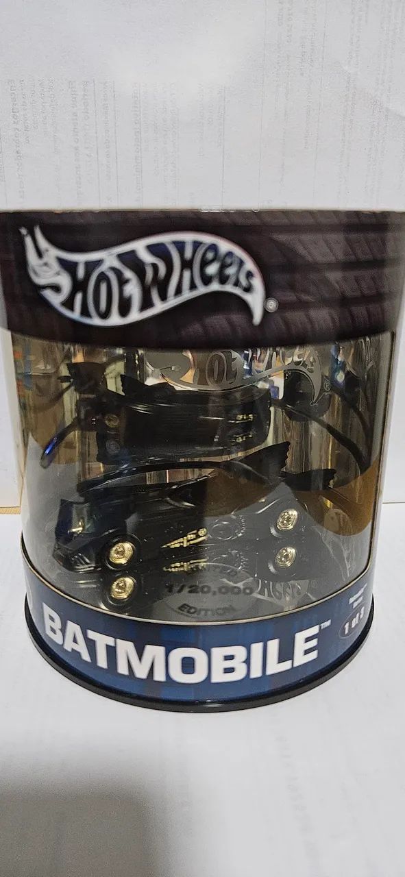 Carrinho Hot wheels Batmobile