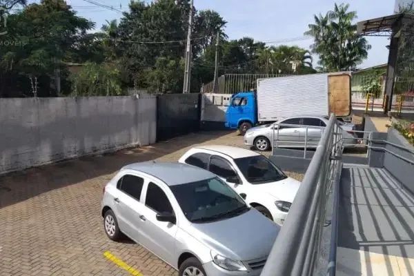 Industrial/vendo 50% barracão  - Foto 5