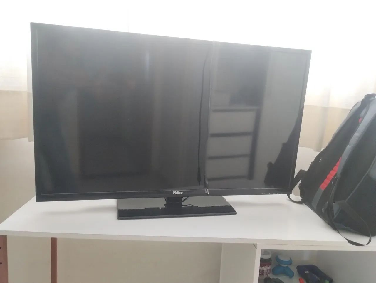 TV 45"  polegadas NÃO É SMART