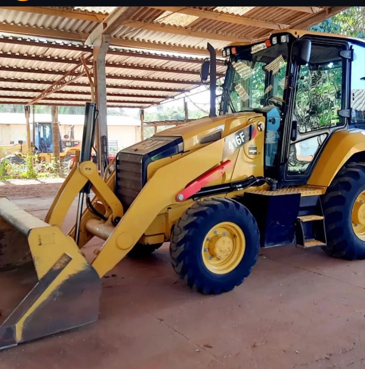 Retroescavadeira Caterpillar 416F2 19/19 - Parcele 
