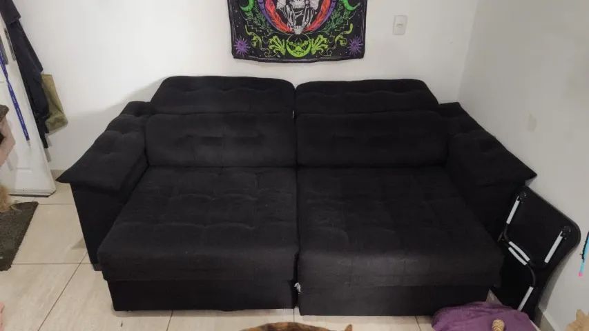 Sofá para doação, precisa de limpeza e reparos - Foto 2