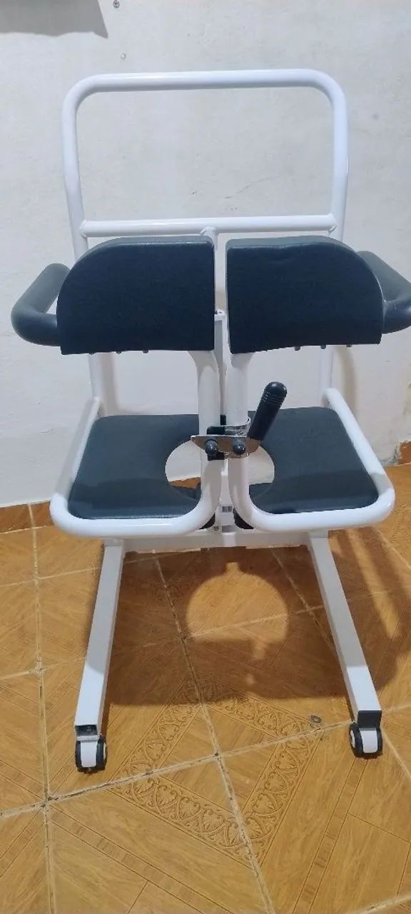 Cadeira de transferência Dellamed - elétrica 