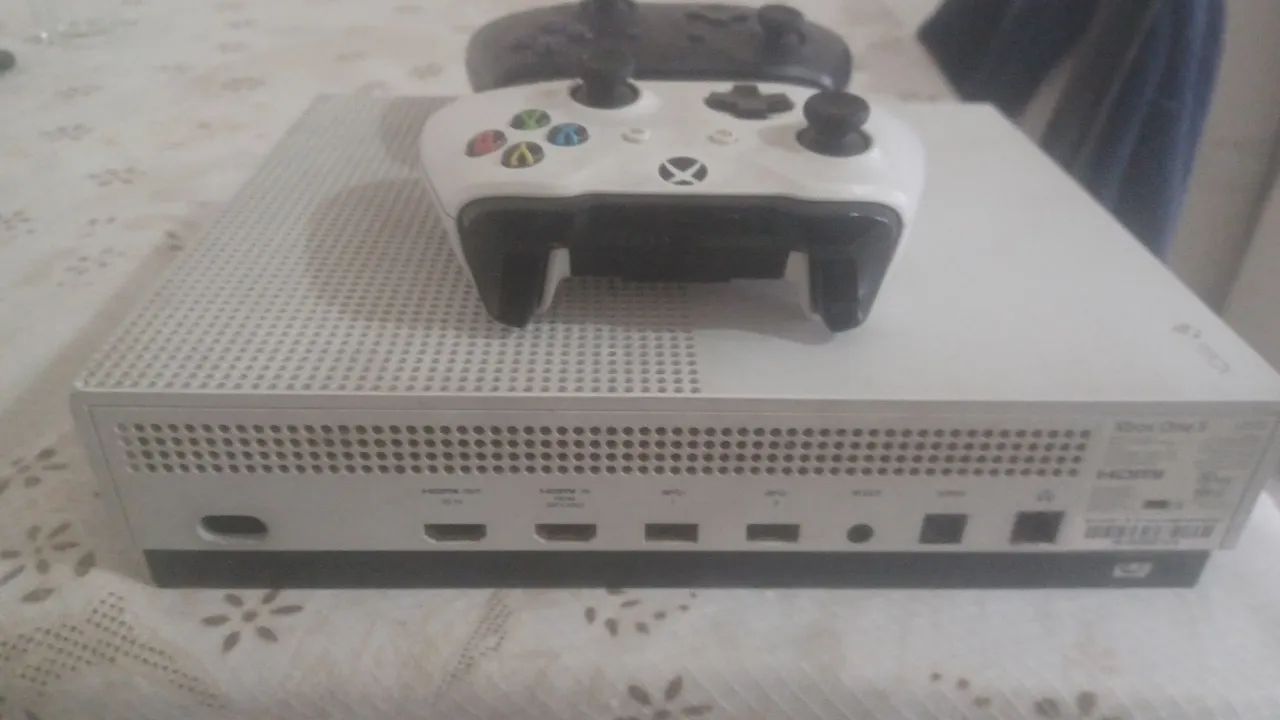 XBOX ONE S - Foto 2