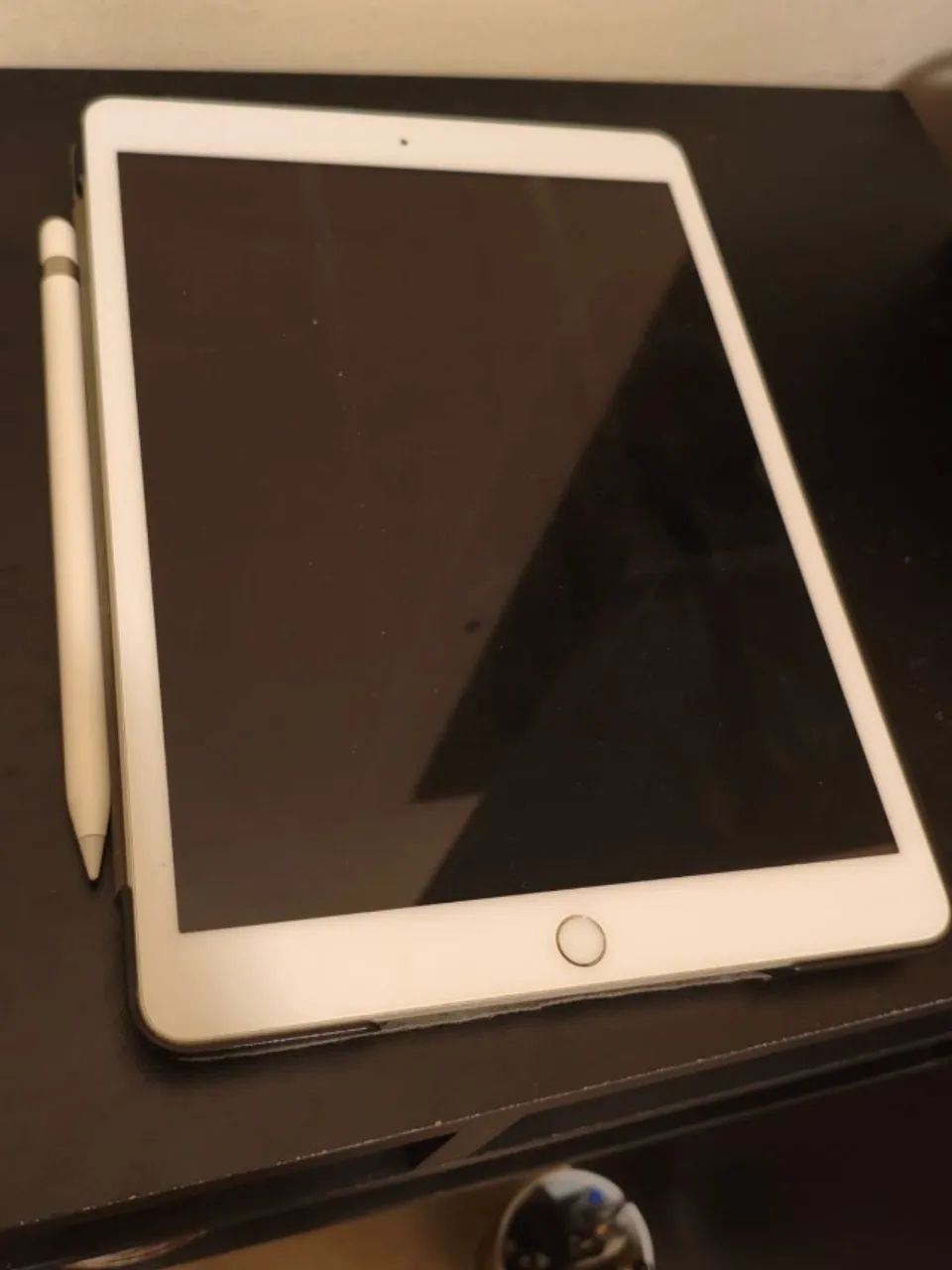 iPad 7ª Geração de 32 GB praticamente zero, com Hardcase, tudo c