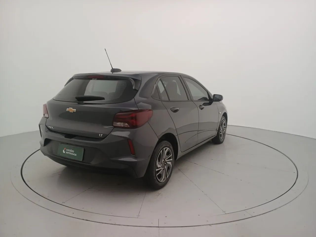 Chevrolet Onix Hatch LT 1.0 12V Flex Mec. 4P, foto 5 de 18
