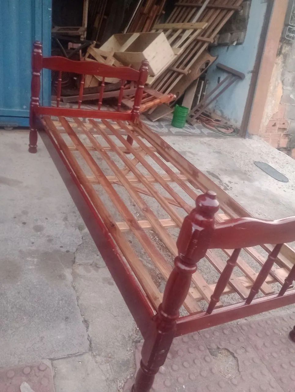 Cama de solteiro de madeira Angelin maciça 399,00 - Foto 3
